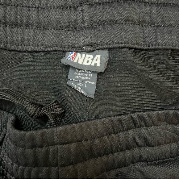 NBA Mens Athletic Shorts Size L Black Blue Basketball Sports Gym Activewear - Picture 4 of 5